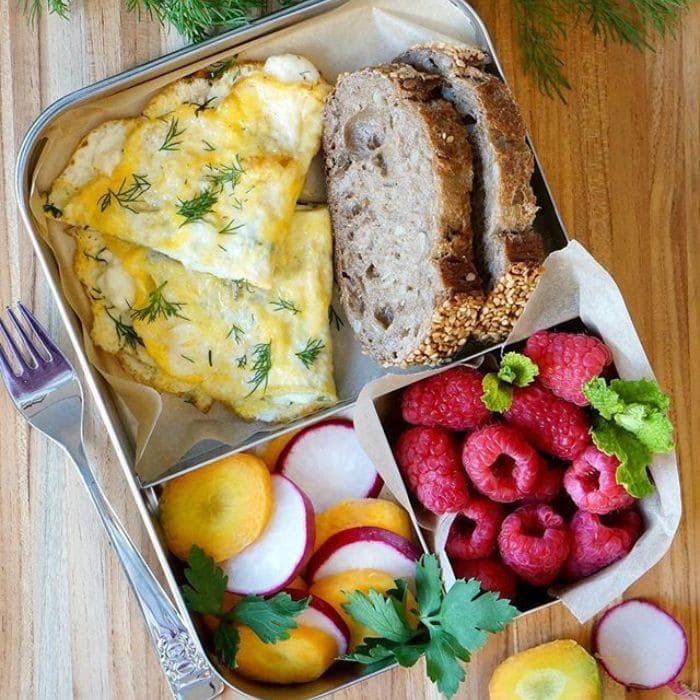 20 Healthy Lunch Box Ideas That Are Convenient and Satisfying